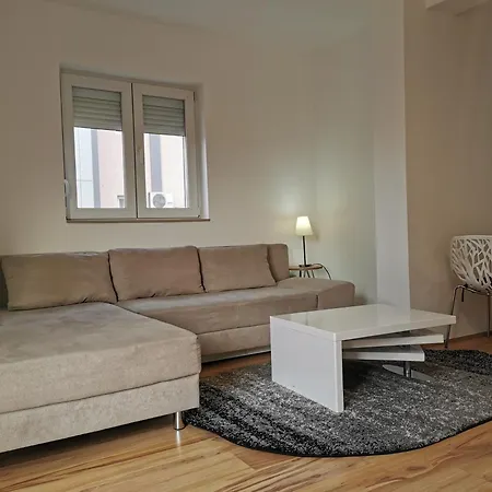 公寓 Lola5 贝尔格莱德